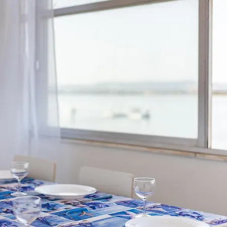 Blife Faya Private Habitación en casa particular Distrito de Faro